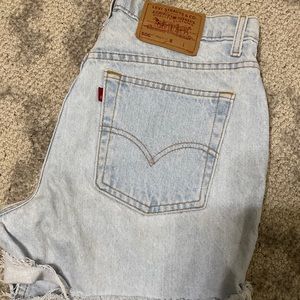 Levi shorts